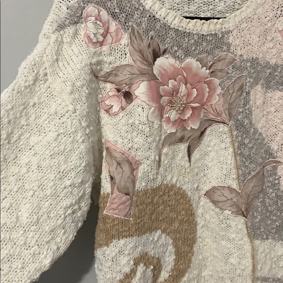 Cute Sweater - Picture 2 of 4